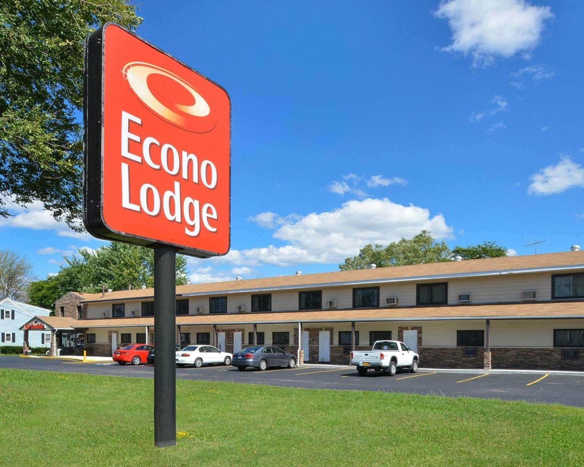 Econo Lodge Rochester Exterior photo